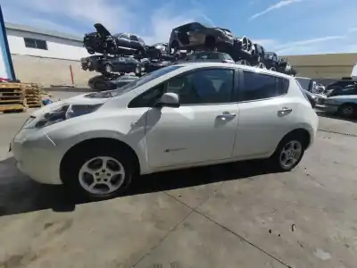 Peça sobressalente para automóvel em segunda mão porta dianteira direita por nissan leaf acenta 109 cv / 80 kw referências oem iam   