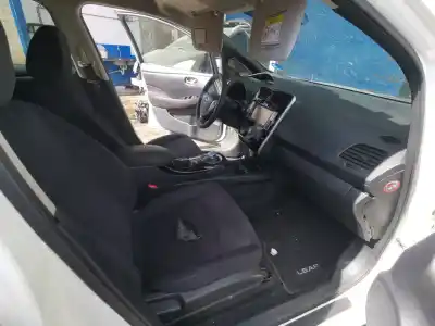 Peça sobressalente para automóvel em segunda mão porta luvas por nissan leaf acenta 109 cv / 80 kw referências oem iam 