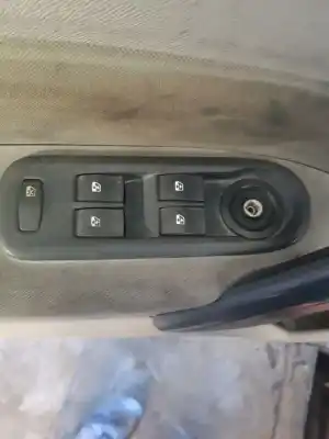 Автозапчасти б/у выключатель левого переднего окна за renault kangoo (f/kc0) luxe privilege ссылки oem iam 