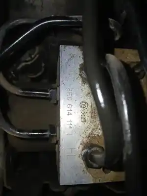 Pezzo di ricambio per auto di seconda mano ABS per AUDI A6 BERLINA (4B2)  Riferimenti OEM IAM 8E0614111T  
