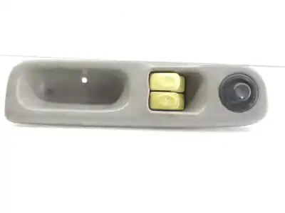 Second-hand car spare part left front power window switch for renault twingo (co6) 1.2 (c066/67/68) 58 cv / 43 kw oem iam references 7700832376  7700832376