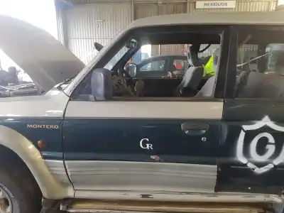 Автозапчасти б/у левая передняя дверь за mitsubishi montero (v20/v40) 2500 td gl ссылки oem iam 