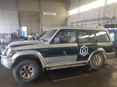 Автозапчасти б/у задний левый амортизатор за mitsubishi montero (v20/v40) 2500 td gl ссылки oem iam 