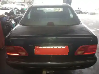 Recambio de automóvil de segunda mano de PORTON TRASERO para MERCEDES CLASE E (W210) BERLINA DIESEL  referencias OEM IAM   