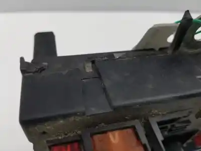 Pezzo di ricambio per auto di seconda mano scatola relè/fusibili per peugeot 307 break / sw (s1) sw riferimenti oem iam 9650664180  9650664180