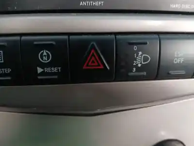 Second-hand car spare part hazard warning lights for chrysler sebring berlina 2.0 crd limited oem iam references 