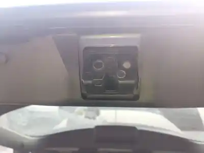 Second-hand car spare part trunk lock for toyota auris sol oem iam references 