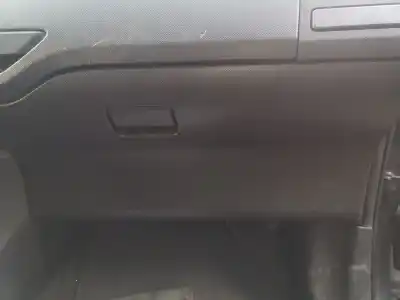 Second-hand car spare part glove compartment for toyota auris sol oem iam references 