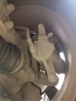 Second-hand car spare part front left brake caliper for toyota auris sol oem iam references 