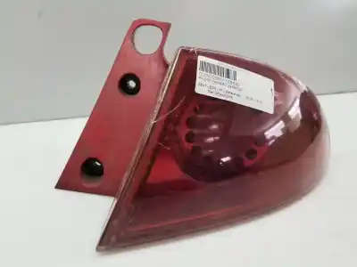Автозапчасти б/у правый задний фонарь за SEAT LEON (1P1) Reference ссылки OEM IAM 1P0945096B  1P0945096B