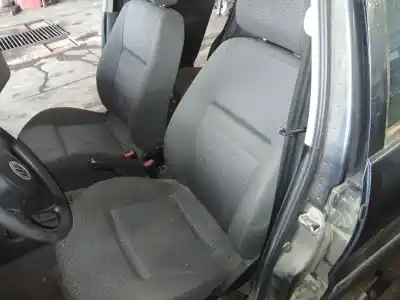 Second-hand car spare part LEFT FRONT SEAT for VOLKSWAGEN POLO BERLINA (6N2)  OEM IAM references   