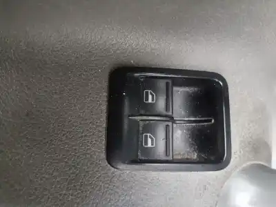 Pièce détachée automobile d'occasion COMMANDE DE LÈVE VITRE AVANT GAUCHE pour VOLKSWAGEN CADDY KA/KB (2K)  Références OEM IAM   