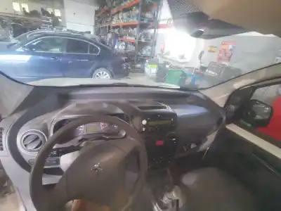Second-hand car spare part dashboard for peugeot bipper básico oem iam references 