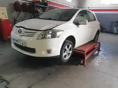 Pezzo di ricambio per auto di seconda mano serratura porta anteriore sinistra per toyota auris active riferimenti oem iam 