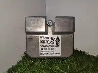 Pezzo di ricambio per auto di seconda mano centralina airbag per opel corsa d color edition riferimenti oem iam 13356383