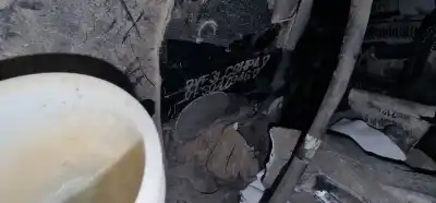 Peça sobressalente para automóvel em segunda mão motor elevador vidro traseiro direito por peugeot 308 access referências oem iam 