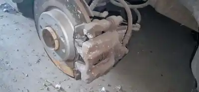 Peça sobressalente para automóvel em segunda mão pinça de travão traseira esquerda por peugeot 308 access referências oem iam 