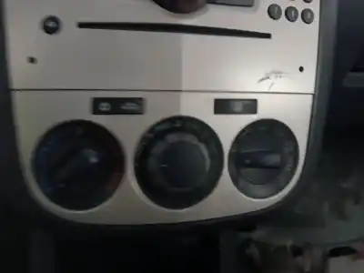 Peça sobressalente para automóvel em segunda mão comando de sofagem (chauffage / ar condicionado)  por opel corsa d catch me referências oem iam 