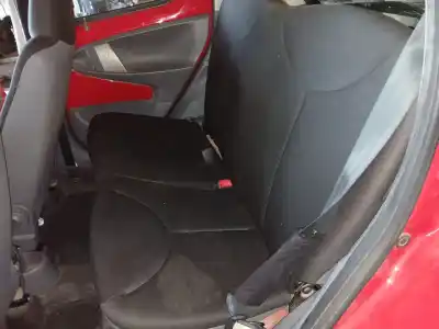 Pezzo di ricambio per auto di seconda mano SEDILI POSTERIORI per TOYOTA AYGO (KGB/WNB)  Riferimenti OEM IAM   