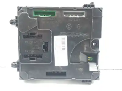 Peça sobressalente para automóvel em segunda mão Módulo Eletrônico por RENAULT LAGUNA III Dynamique TomTom Referências OEM IAM 284B10044R  284B10044R