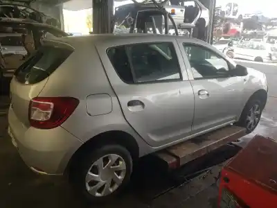 Pezzo di ricambio per auto di seconda mano braccio sospensione inferiore anteriore destro per dacia sandero laureate riferimenti oem iam 