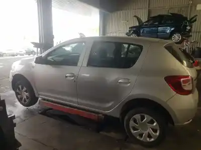 Pezzo di ricambio per auto di seconda mano snodo anteriore sinistro per dacia sandero laureate riferimenti oem iam 