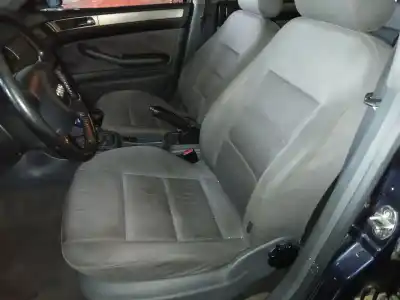 Peça sobressalente para automóvel em segunda mão Conjunto De Bancos por AUDI A6 BERLINA (4B2) 1.8 T Referências OEM IAM   