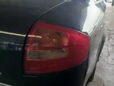 Peça sobressalente para automóvel em segunda mão farolim traseiro direito por audi a6 berlina (4b2) 1.8 t referências oem iam 