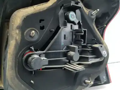 Second-hand car spare part left tailgate light for toyota corolla (e12) 1.6 16v oem iam references 8156002150  8156002150