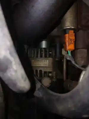 Pezzo di ricambio per auto di seconda mano alternatore per ford focus berlina (cap) ambiente (d) riferimenti oem iam 4m5t10300lc  