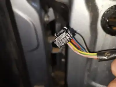 Peça sobressalente para automóvel em segunda mão espelho retrovisor direito por renault captur ii techno referências oem iam   