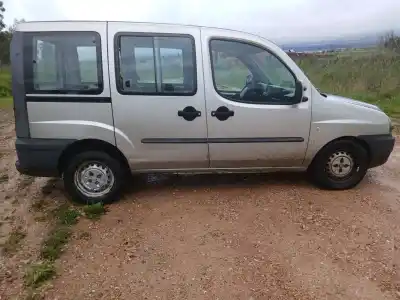 Pezzo di ricambio per auto di seconda mano Serratura Porta Anteriore Destra per FIAT I DOBLÒ (119) 223A6.000 Riferimenti OEM IAM   