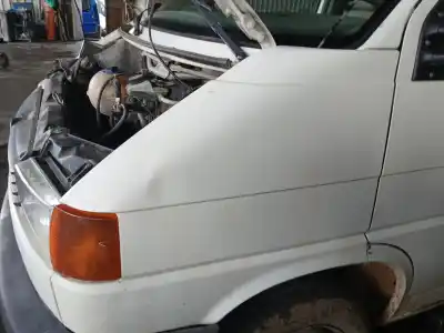 Автозапчасти б/у левое переднее крыло за VOLKSWAGEN T4 TRANSPORTER/FURGONETA (MOD. 1991) Caja cerrada ссылки OEM IAM   