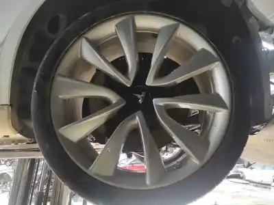 Автозапчастина б/у комплект коліс для tesla model 3 gran autonomia dual awd 476 cv / 350 kw посилання на oem iam 104422400b 2354019 19x8.5j