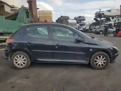 Автозапчастина б/у передні праві двері для PEUGEOT 206 BERLINA XR Посилання на OEM IAM   