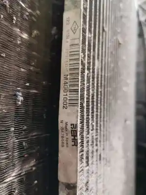 Peça sobressalente para automóvel em segunda mão condensador / radiador de ar condicionado por renault kangoo profesional referências oem iam m4001002