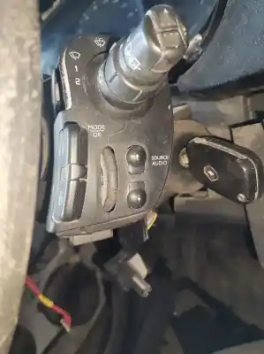 Peça sobressalente para automóvel em segunda mão comutador de limpa vidros por renault kangoo profesional referências oem iam 3195150696  28473052285