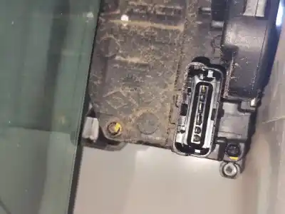 Second-hand car spare part front right door lock for renault kangoo profesional oem iam references   