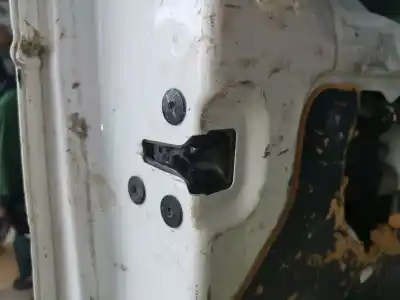 Peça sobressalente para automóvel em segunda mão fechadura do mala por renault kangoo profesional referências oem iam 