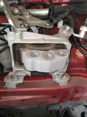 Second-hand car spare part engine support for mazda 3 lim. () black tech edition oem iam references 