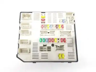 Recambio de automóvil de segunda mano de CAJA RELES / FUSIBLES para RENAULT MEGANE III SPORT TOURER  referencias OEM IAM 284B61871R  284B61871R