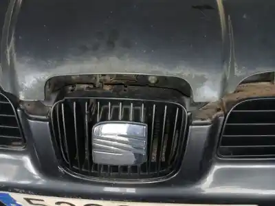 Recambio de automóvil de segunda mano de Rejilla Delantera para SEAT LEON (1M1) Signo referencias OEM IAM   