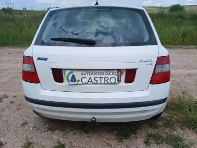 Pezzo di ricambio per auto di seconda mano Braccio Tergicristallo Posteriore per FIAT STILO (192) 1.9 JTD / 1.9 JTD 115 Active Riferimenti OEM IAM   