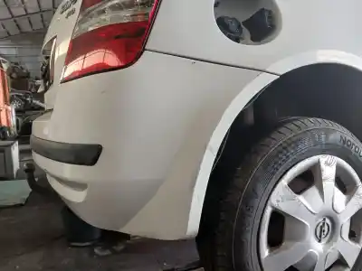Pezzo di ricambio per auto di seconda mano paraurti posteriore per fiat stilo (192) 1.9 jtd / 1.9 jtd 115 active riferimenti oem iam   