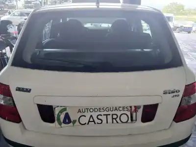 Pezzo di ricambio per auto di seconda mano Portellone per FIAT STILO (192) 1.9 JTD / 1.9 JTD 115 Active Riferimenti OEM IAM   