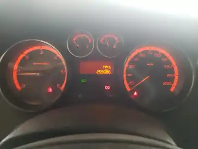 Peça sobressalente para automóvel em segunda mão Quadrante por PEUGEOT 308 Confort Referências OEM IAM   