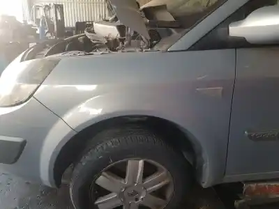 Pièce détachée automobile d'occasion aile avant gauche pour renault scenic ii authentique références oem iam 