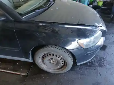 Pièce détachée automobile d'occasion aile avant droite pour volvo s40 berlina 1.6 diesel cat références oem iam 