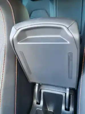 Pezzo di ricambio per auto di seconda mano bracciolo centrale per seat leon (kl1) fr riferimenti oem iam   