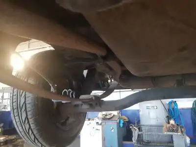 Pièce détachée automobile d'occasion essieu arrière pour fiat strada (278) 199b1000 références oem iam 